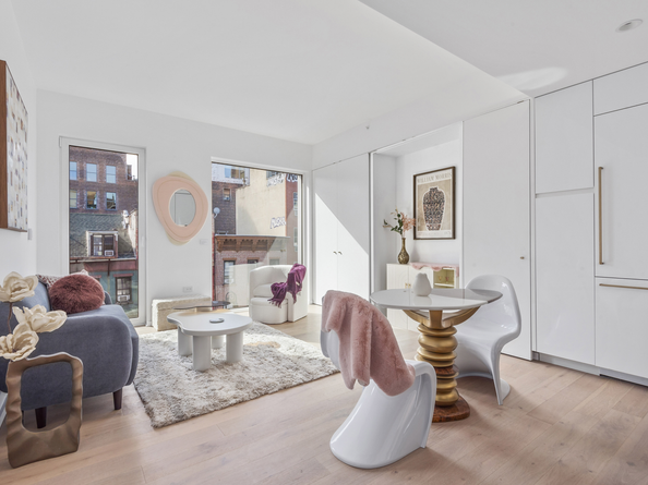 330 Grand Street 3A, New York NY 10002