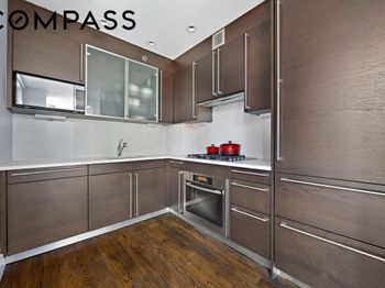 464 West 44th Street