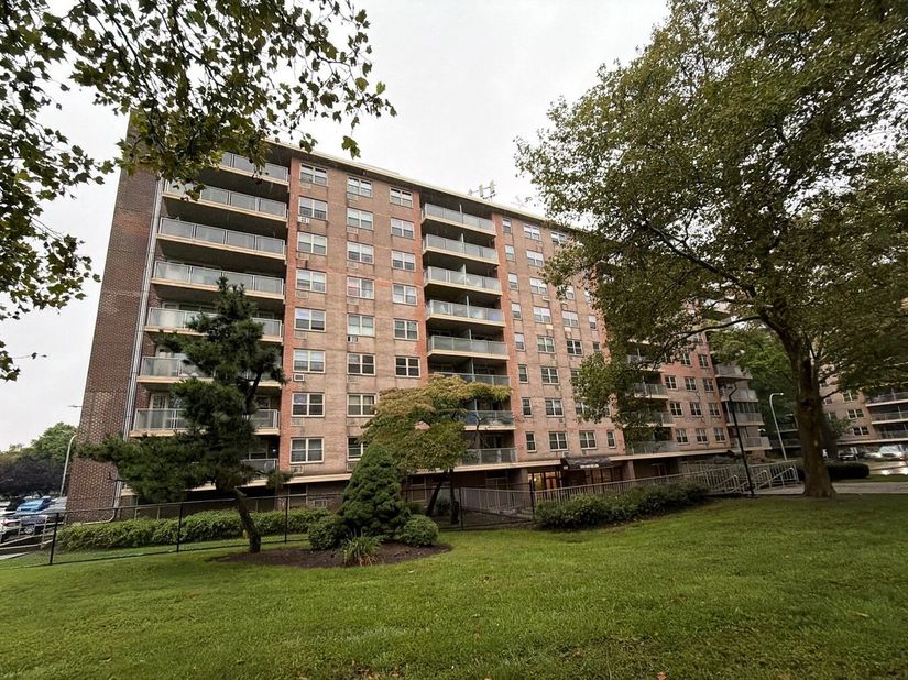 1019 Van Siclen Avenue 97L, Brooklyn NY 11207