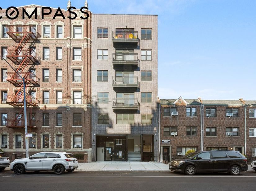 7910 4th Avenue, Brooklyn NY 11209