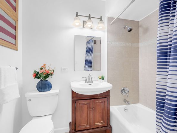 159 West 53rd Street 37C, New York NY 10019
