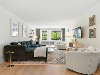 85 8th Avenue