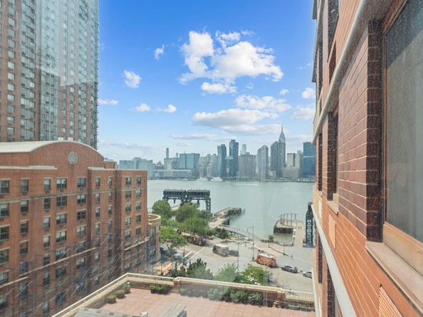 4-74 48th Avenue 9N, Queens NY 11109