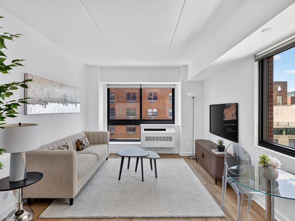 535 West 52nd Street 6B, New York NY 10019