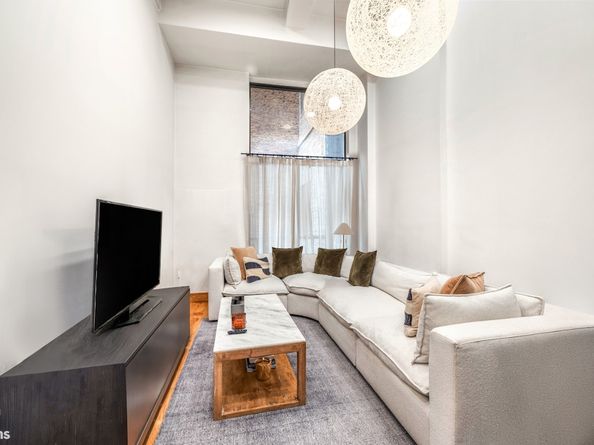 254 Park Avenue S 3R, New York NY 10010