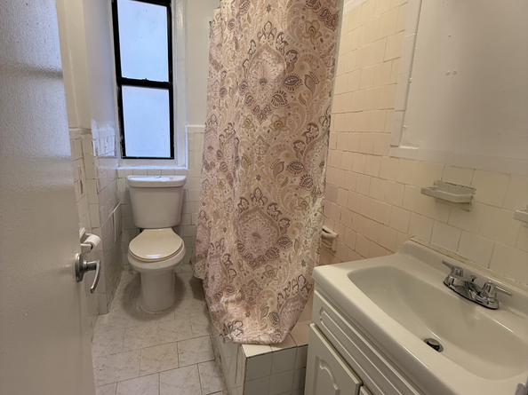 2156 Cruger Avenue 3B, Bronx NY 10462