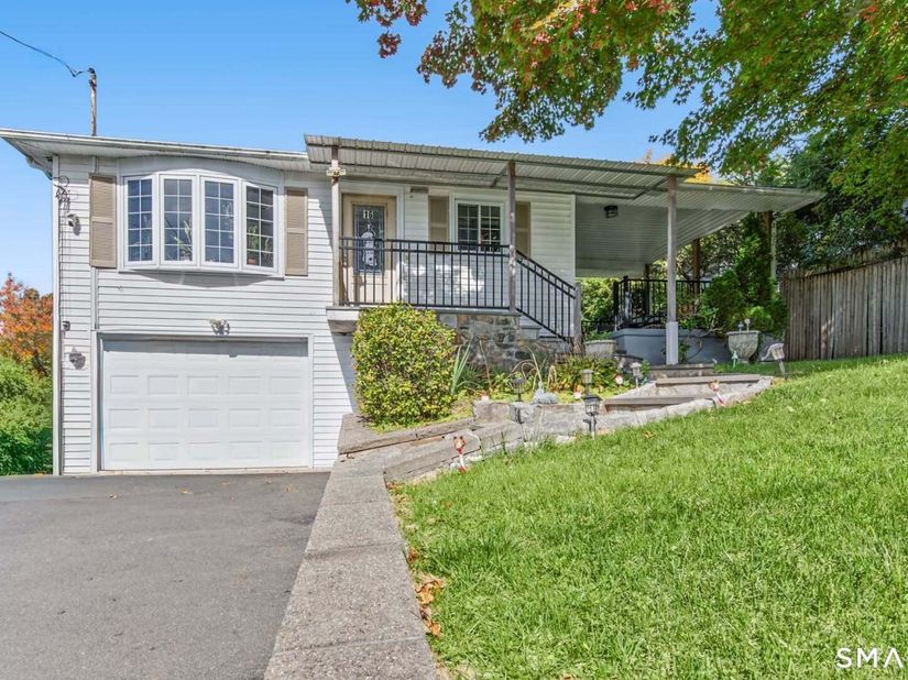 16 Melrose Avenue, Danbury CT 06810