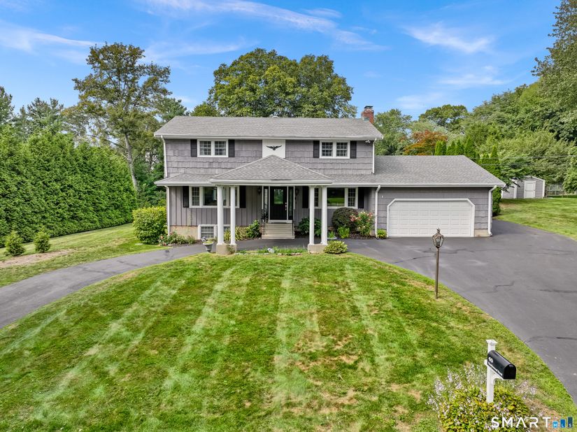 40 Candlewood Road, Stratford CT 06614