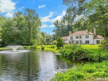 700 Hollow Tree Ridge Road