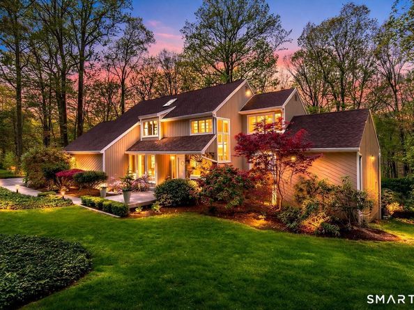 19 Mine Hill Road, Redding CT 06896