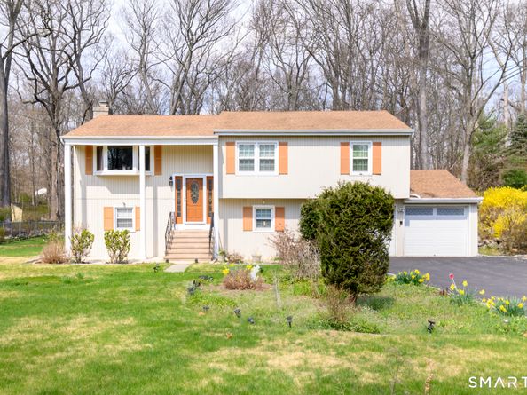 43 Hidden Brook Drive, Stamford CT 06907