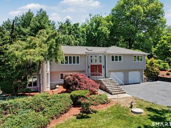 469 Shelton Avenue