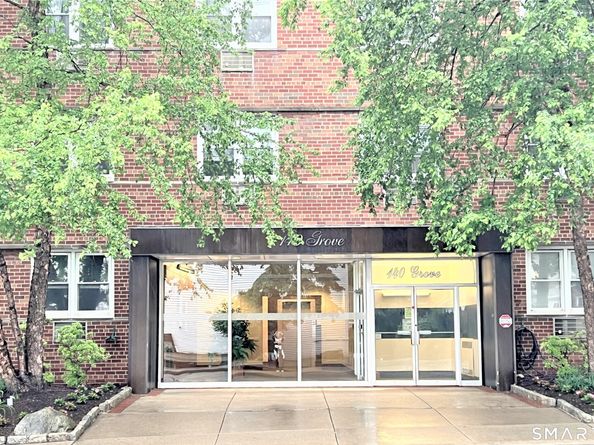 140 Grove Street 2H, Stamford CT 06901