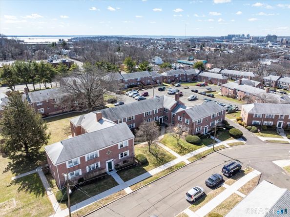 23 Standish Road 2, Stamford CT 06902