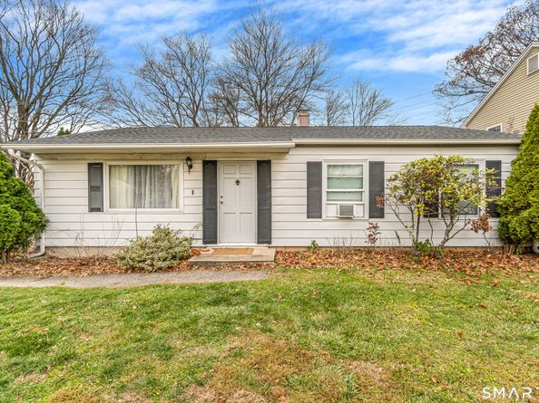 252 Bear Paw Road, Bridgeport CT 06606