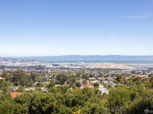 340 Vallejo Drive 80, Millbrae CA 94030