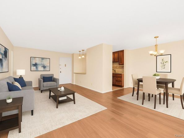 880 Boynton Avenue 13L, Bronx NY 10473