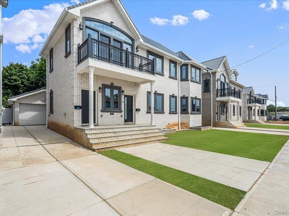 150-25 Hawtree Street, Ozone Park NY 11417