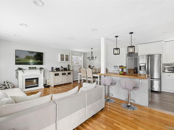 227 Chelsea Avenue, West Babylon NY 11704