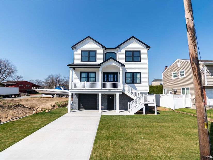 3004 Harbor Street, Baldwin NY 11510