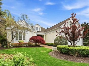 41 Evergreen Circle