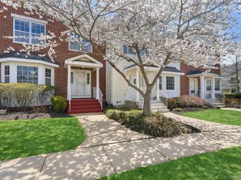 5 Lorien Place