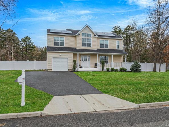 1703 Fire Avenue, Medford NY 11763