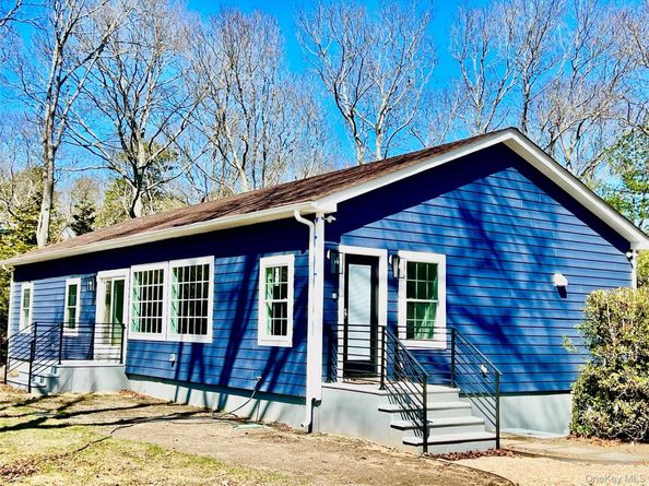 38 Railroad Avenue, East Hampton NY 11937