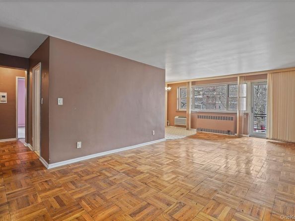 151-31 88th Street 1C, Howard Beach NY 11414