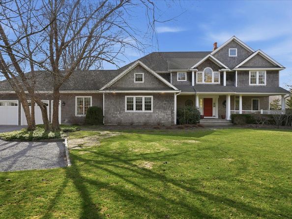 15A Brushy Neck Lane, Westhampton NY 11977