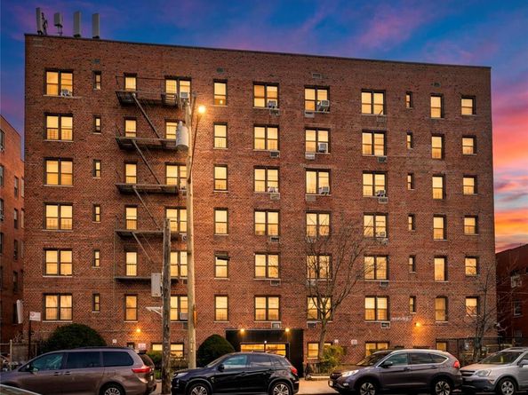 10-40 Neilson Street 1A, Far Rockaway NY 11691