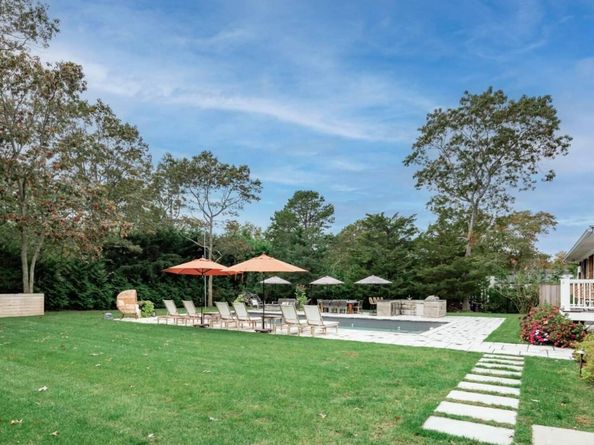 45 Sherwood Road, Hampton Bays NY 11946