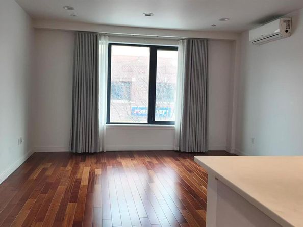 3260 106th Street 2C, East Elmhurst NY 11369