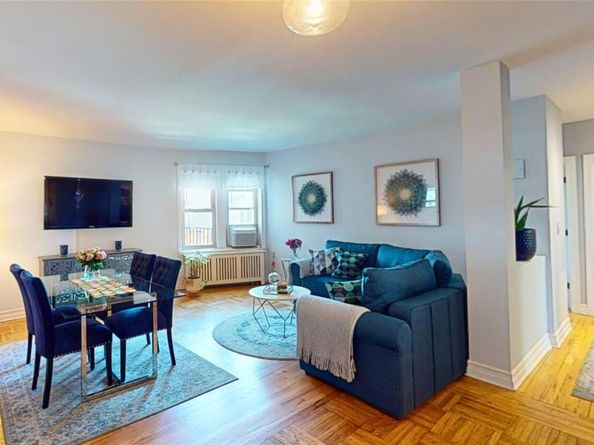 48-01 42nd Street 5D, Sunnyside NY 11104