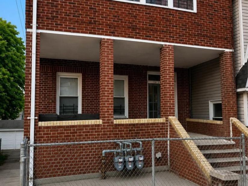 854 E 229th Street, Bronx NY 10466