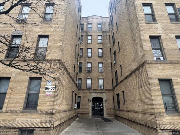 86-03 102 Street 2D, Richmond Hill NY 11418