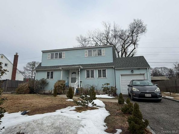 30 Eastwood Boulevard, Centereach NY 11720