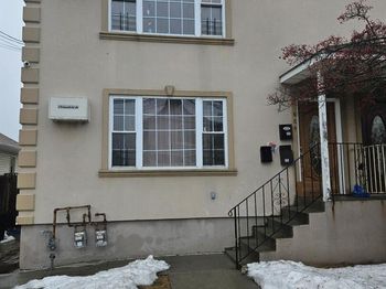 484 Beach 44th Street