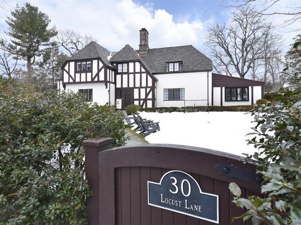 30 Locust Lane, Bronxville NY 10708