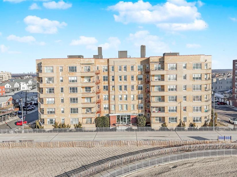 12116 Ocean Promenade 1C, Rockaway Park NY 11694