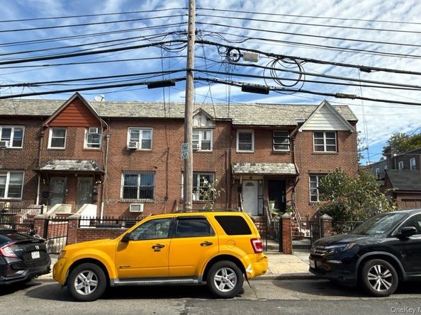 24-11 37th Avenue, Long Island City NY 11101