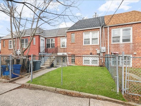 1210 Plainview Avenue, Far Rockaway NY 11691