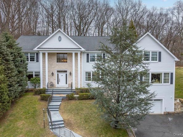 179 Sprain Road, Scarsdale NY 10583