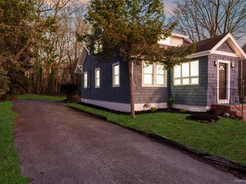 602 Clocks Boulevard