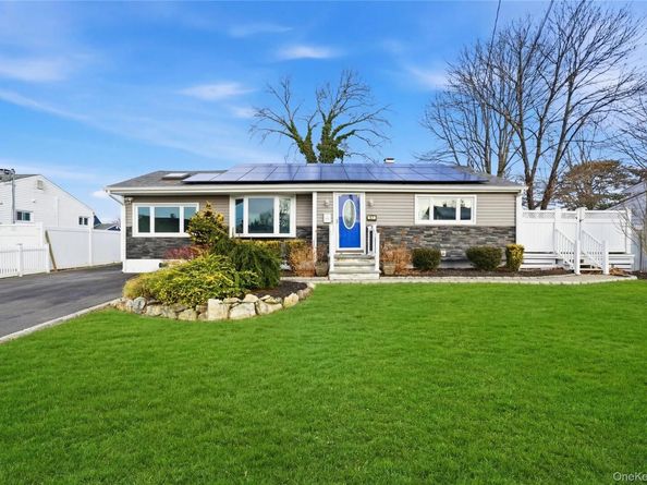 57 Van Buren Street, Brentwood NY 11717