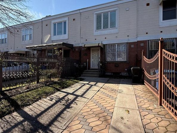 406 Hinsdale Street, Brooklyn NY 11207