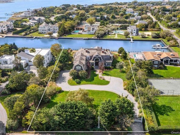 101 Jessup Lane, Westhampton Beach NY 11978