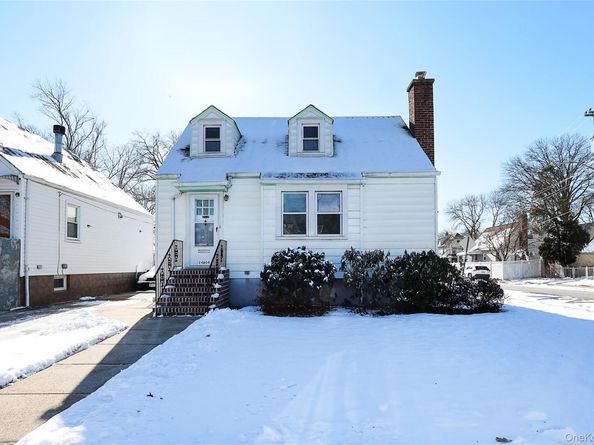 246-04 86th Avenue, Bellerose NY 11426