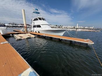 148 City Island Avenue