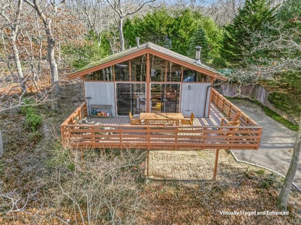 292 Little Fresh Pond Road, Southampton NY 11968